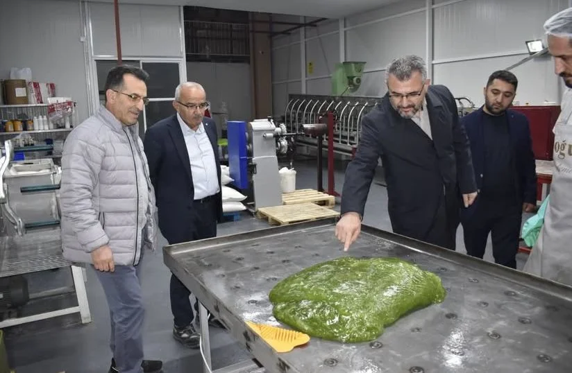 Yönetim Kurulu ve Başkanlar Sivas OSB’de Üretim Turu Yaptı Yönetim Kurulu ve Başkanlar Sivas OSB’de Üretim Turu Yaptı