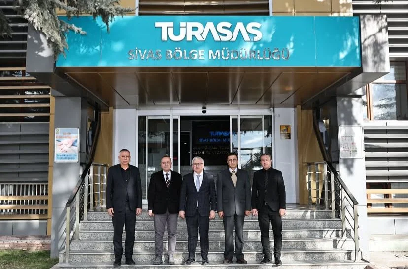 Vali Şimşek’ten TURASAŞ’a Stratejik Öneme Vurgu Vali Şimşek’ten TURASAŞ’a Stratejik Öneme Vurgu