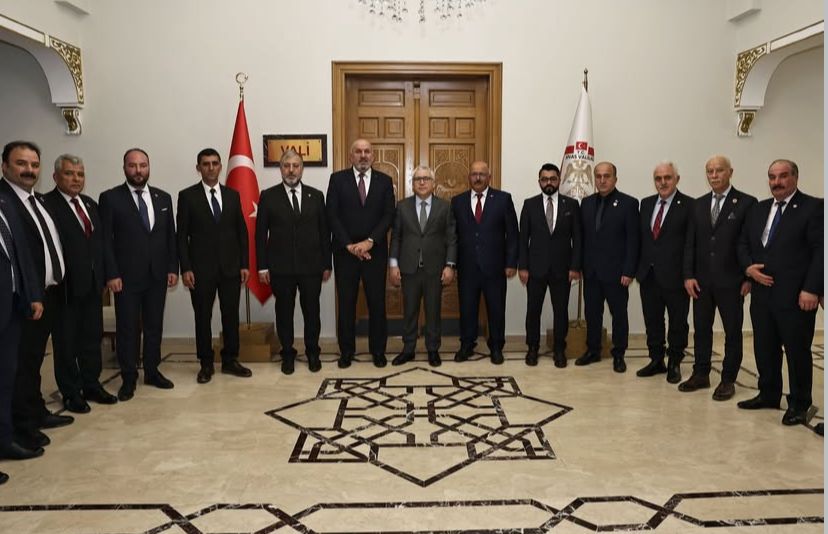 Türkiye Muhtarlar Konfederasyonu Başkanı Kadir Delibalta'dan Vali Şimşek'e Ziyaret Türkiye Muhtarlar Konfederasyonu Başkanı Kadir Delibalta'dan Vali Şimşek'e Ziyaret